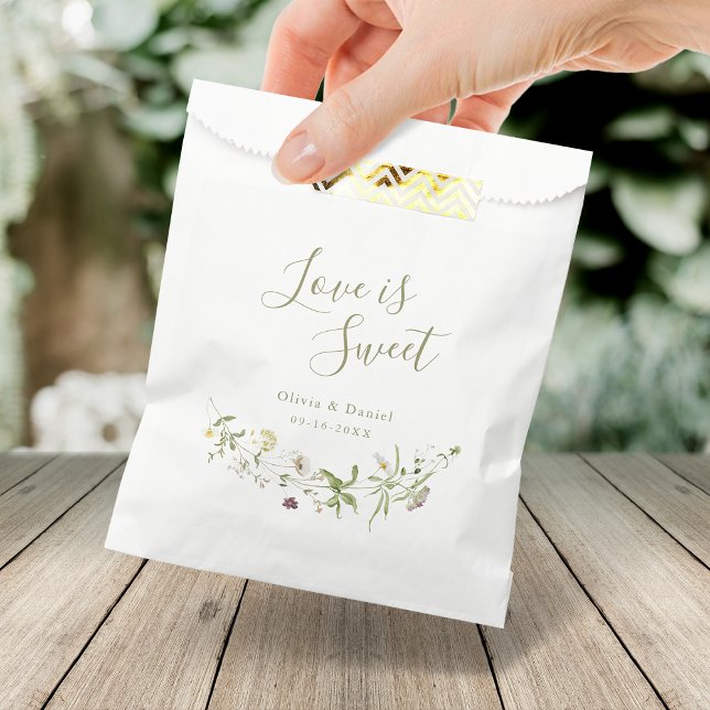Sachets En Papier L'amour est doux sauge vert Fleur sauvage rustique (Love is sweet sage green Wildflower Rustic Boho Favor Bag)