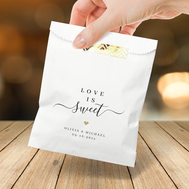Sachets En Papier L'amour est doux simple élégant mariage de script (Love is sweet simple elegant script wedding favor bag)