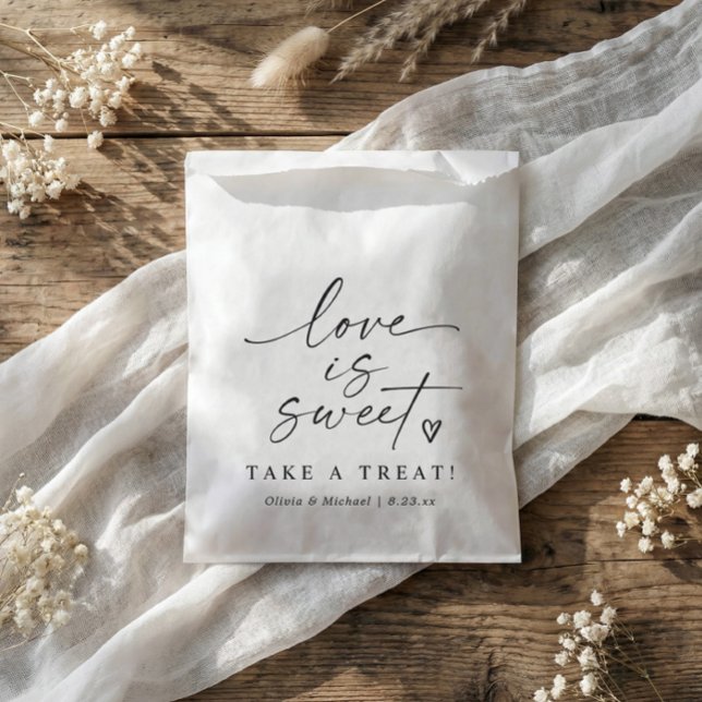 Sachets En Papier Love is Sweet Black and White Script Wedding (Modern handwriting wedding favor bag with elegant handwriting and heart - love is sweet.)