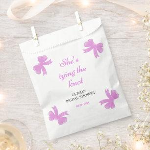 Sachets En Papier Purple Bow Elle Tying The Knot Fête des mariées
