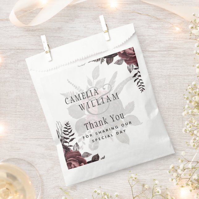 Sachets En Papier Roses noirs de Bourgogne foncée Mariage automne hi (Coupé)