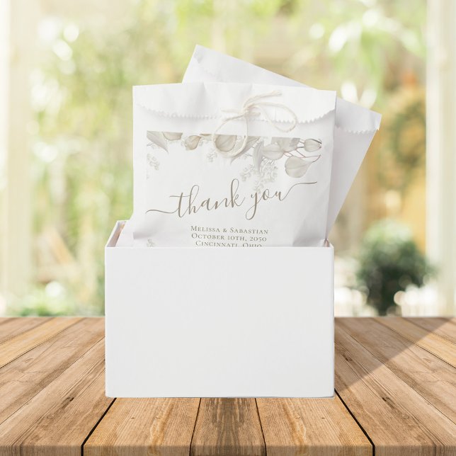 Sachets En Papier Sage Green Feuilles mariage Faveur traitement (Wedding favor bag with elegant greenery and foliage.)