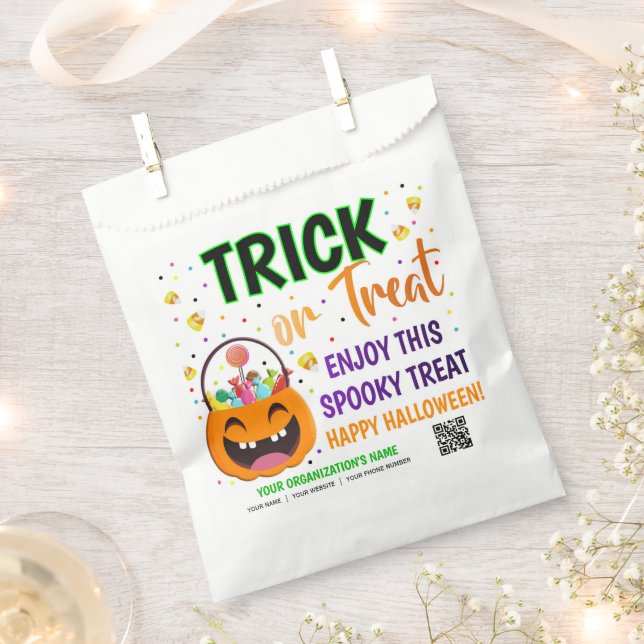 Sachets En Papier Traiter ou traiter Halloween QR Code Treat (Coupé)