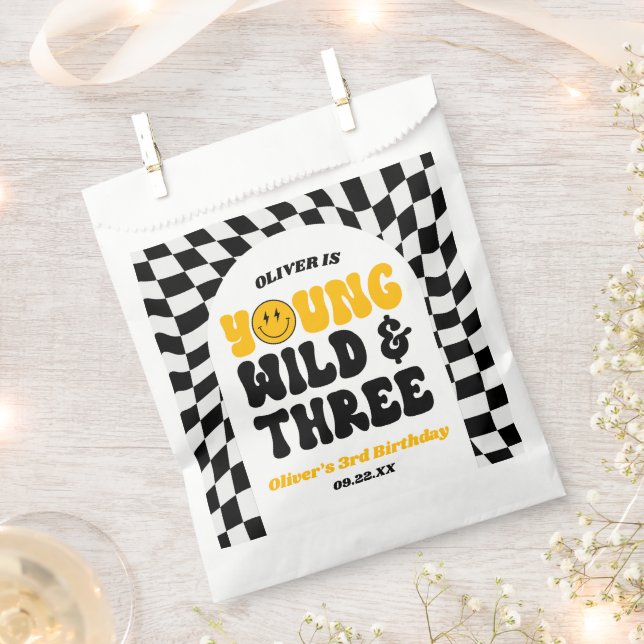 Sachets En Papier Young Wild & Three Retro Third 3rd Birthday Party (Coupé)