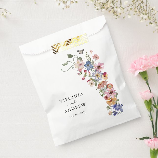Sacs de préférence de mariage fleur sauvage (Boho Colorful Wildflower Wedding Favor Bags with Butterfly by Painted Paperie
)