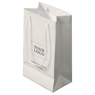 Sacs en papier pour shopping avec logo minimaliste
