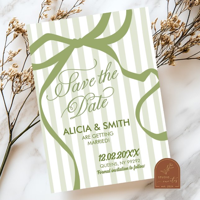 Sage Green Quirky Stripes Faire-part de mariage (Créateur téléchargé)