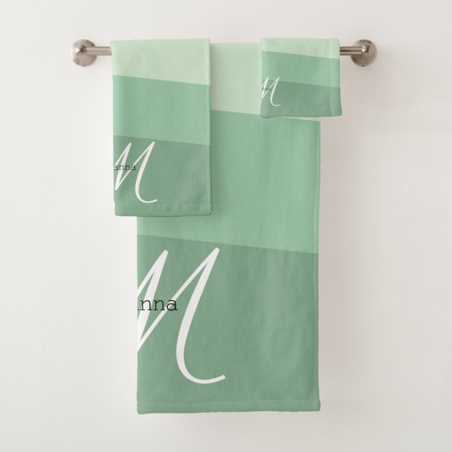Sage Green Tones Geometric Pattern Bath Towel Set (Insitu)