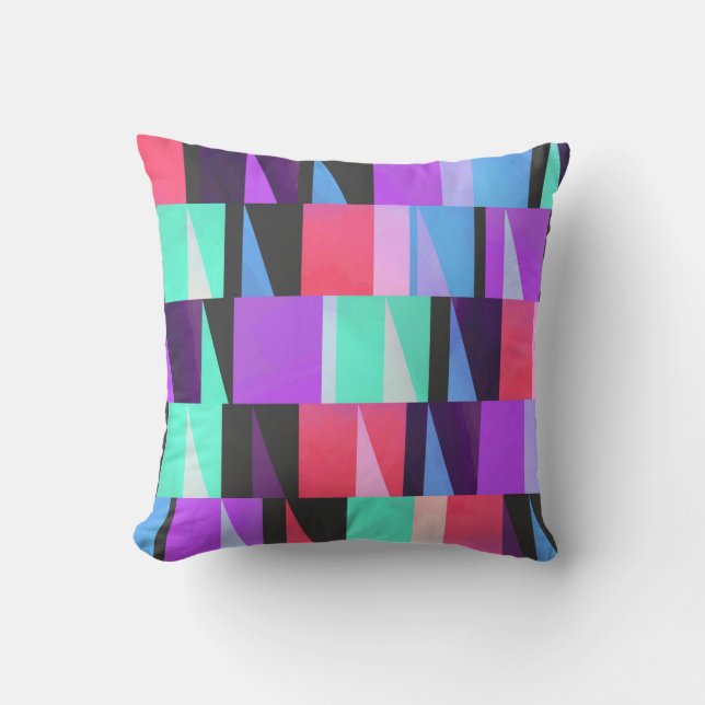 Sail 2 throw pillow (Front)