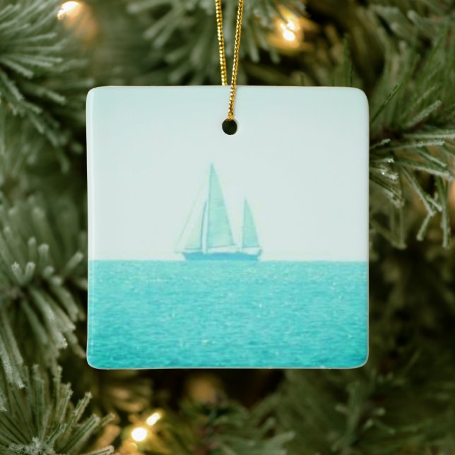 sailboat ornament (Tree)