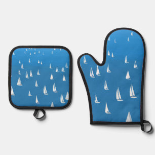 Sailing Boats in deep blue Sea - Regatta Sailboats Oven Mitt & Pot Holder Set
