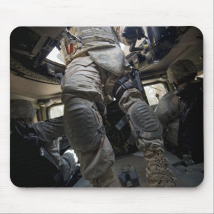 Sailors learn convoy procedures mouse pad