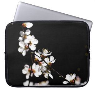 Sakura flowers laptop sleeve