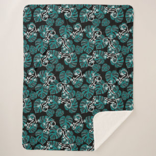 Salamander and Green Leaf Pattern Sherpa Blanket