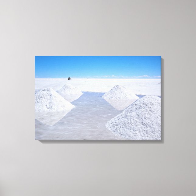 Salar de Uyuni salt flats canvas print (Front)