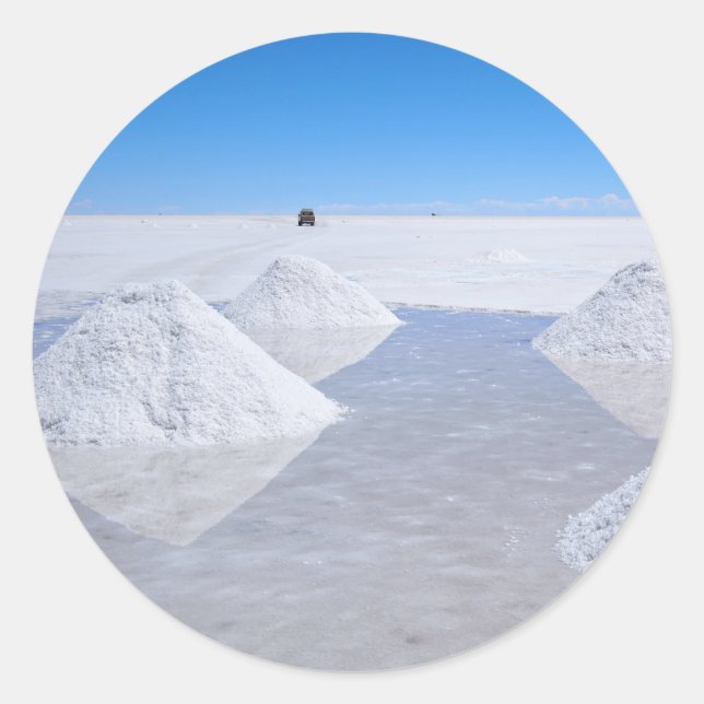 Salar de Uyuni salt flats round sticker (Front)
