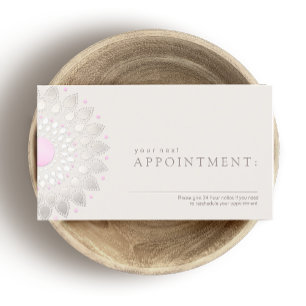 Salon rose Lotus et carte de rendez-vous Spa