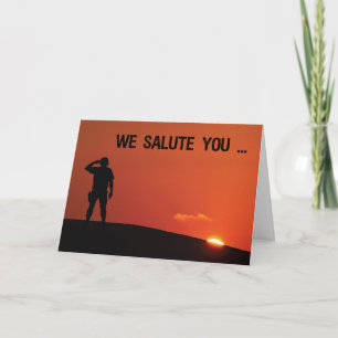 Salut du soldat Merci au coucher du soleil