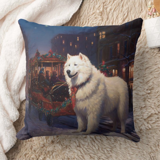 Samoyed Christmas Festive Season  Throw Pillow (Blanket)