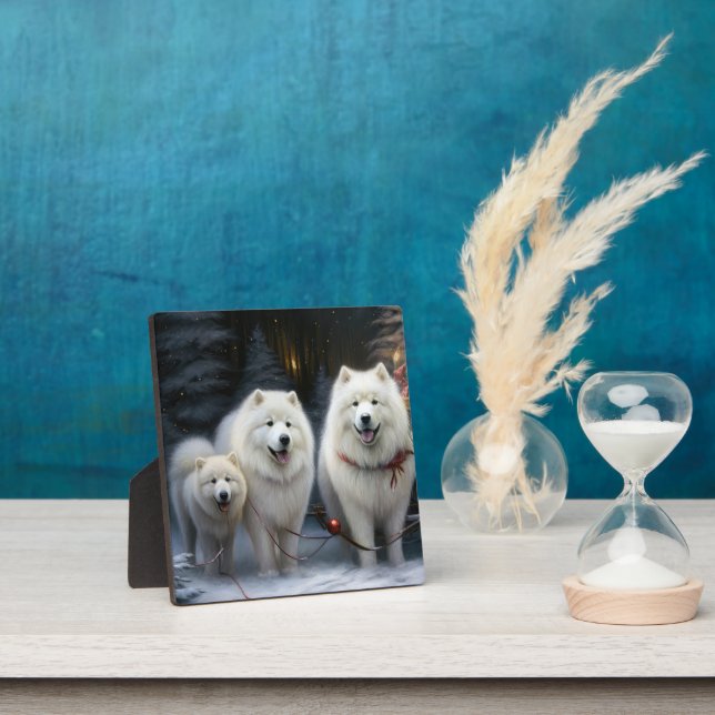 Samoyed Snowy Sleigh Christmas Decor Plaque (Insitu)
