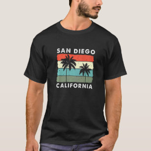 San Diego CA California retro vintage surfer usa   T-Shirt