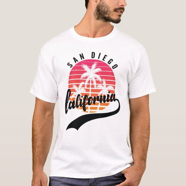 San Diego, California Retro Sunset Men's T-Shirt (Front)