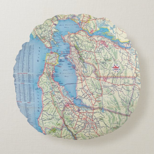 San Francisco and Vicinity Round Pillow (Front)