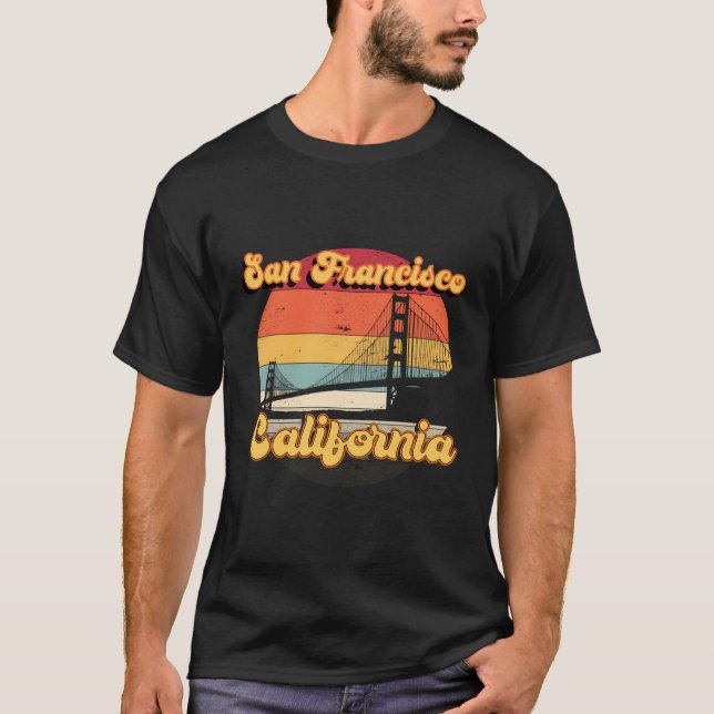 San Francisco California Golden Gate Bridge T-Shirt (Front)