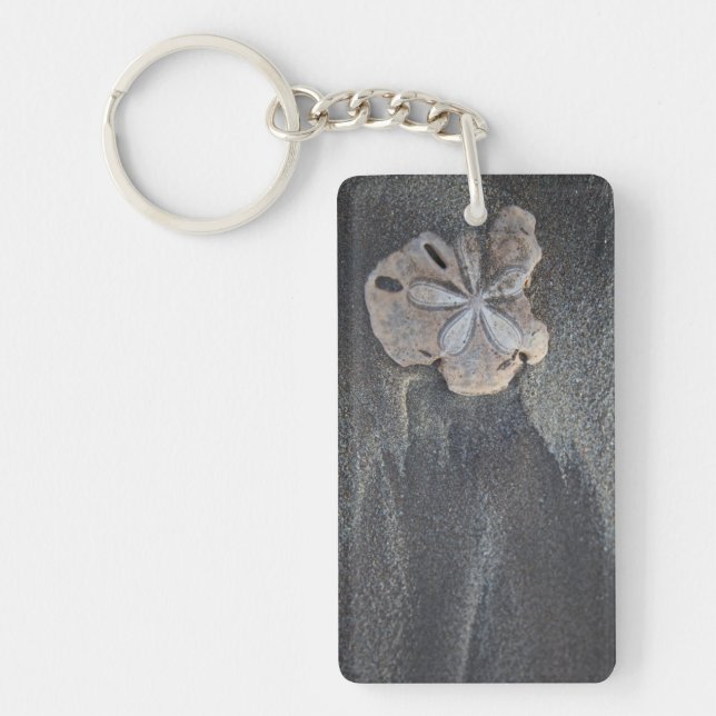 Sand dollar on sand keychain (Front)
