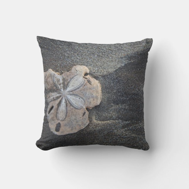 Sand dollar on sand throw pillow (Front)