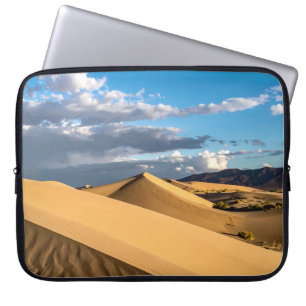 Sand dunes laptop sleeve