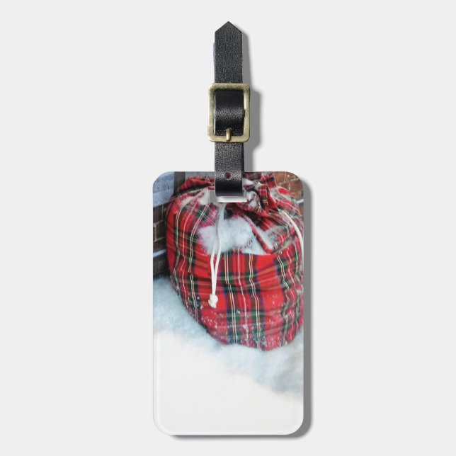 Santa Claus Bag in snow Luggage Tag (Front Vertical)