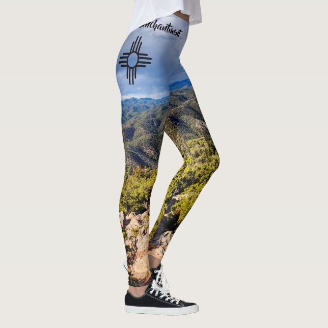 Santa Fe New Mexico Zia Sky Mountains Comfortable Leggings (Right)