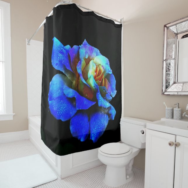 Sapphire bleu et or Rainbow Rose rideau de douche (En situation)