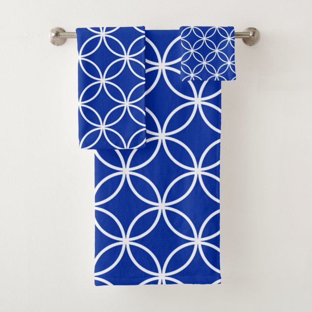 Sapphire Blue Circles Tiles Pattern Bath Towel Set (Insitu)