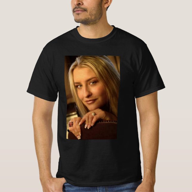 Sarah connor singer T-Shirt (Front)