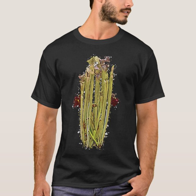 Sarracenia leucophylla Carnivorous Plants T-Shirt (Front)