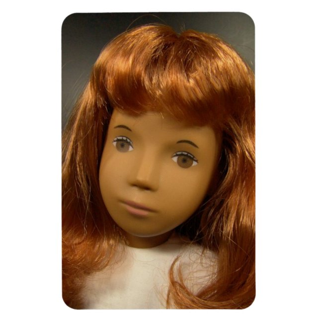 Sasha Puppe / Sasha Doll Premium Flexi Magnet (Vertical)