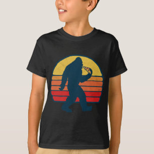 Sasquatch and Pizza! Funny Eating Bigfoot & 80s Su T-Shirt