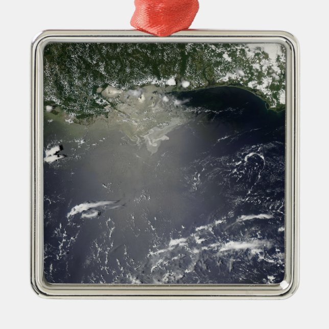 Satellite view of oil leaking metal ornament (Front)