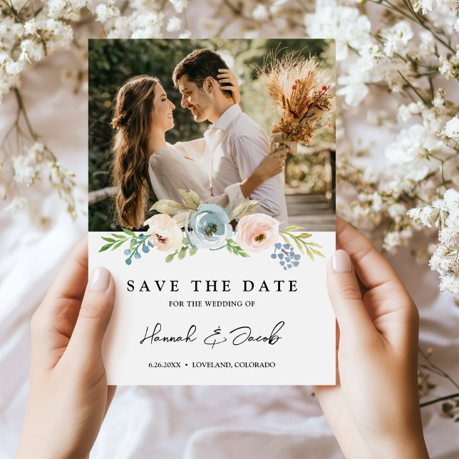 Save The Date Bleu Poussiéreux Élégant Floral Rustique Enregistr (Créateur téléchargé)