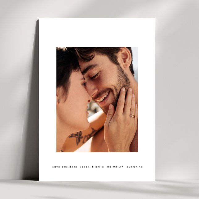 Save The Date cadre en gras texte minimal 2 photo (Créateur téléchargé)