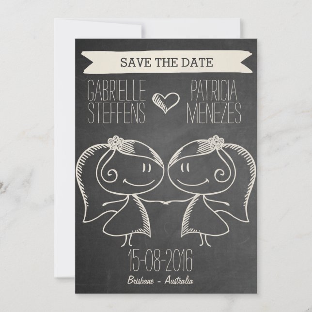 Save The Date Doodle Couple sur Blackboard Lesbian Enregistrer l (Devant)