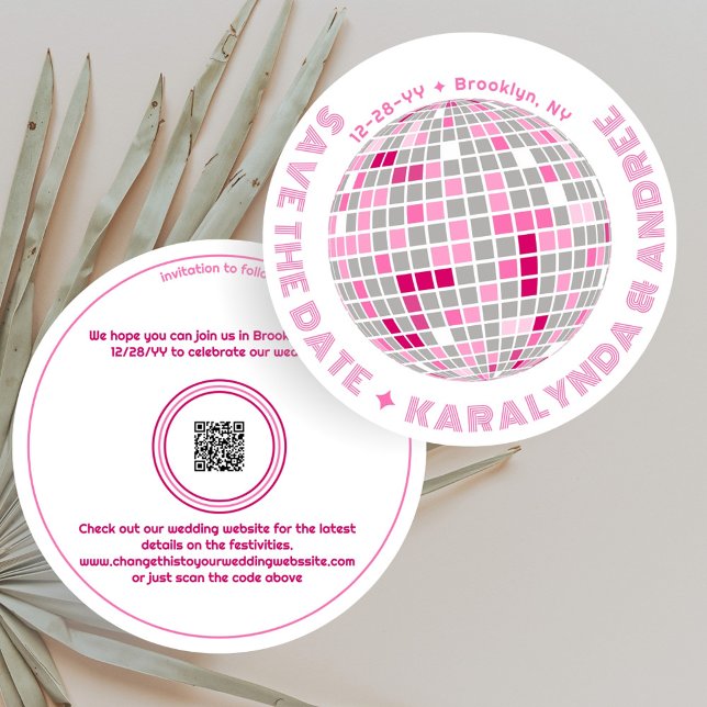 Save The Date Élégant Disco Ball Rose Blanc Mariage rond (Round disco ball save the date with pink and red accents.)