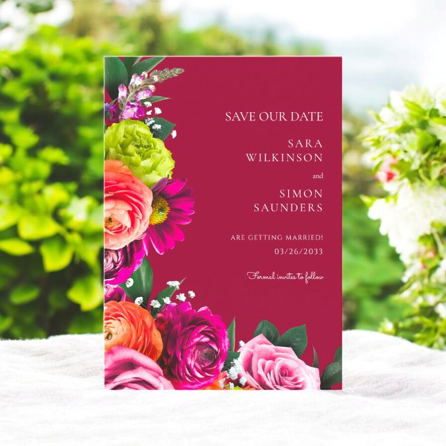 Save The Date élégant floral bordeaux moderne enregistrer la dat (save the date card with elegant florals on a fresh burgundy floral background)