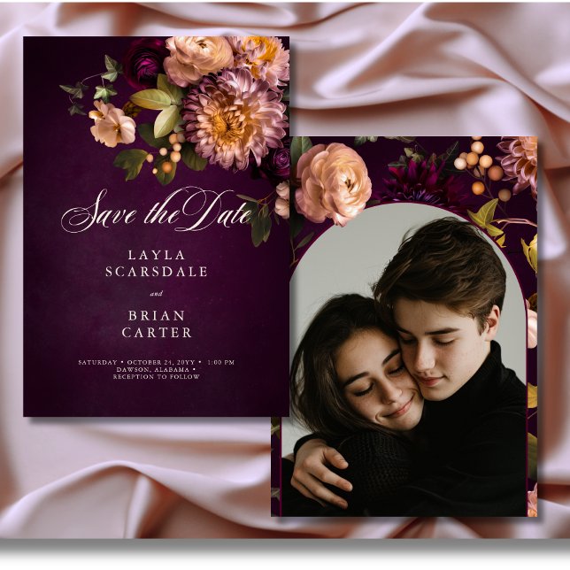 Save The Date Élégant Mariage de script floral Moody Bourgogne (Elegant Burgundy Moody Floral Script Wedding Photo Save the Date)