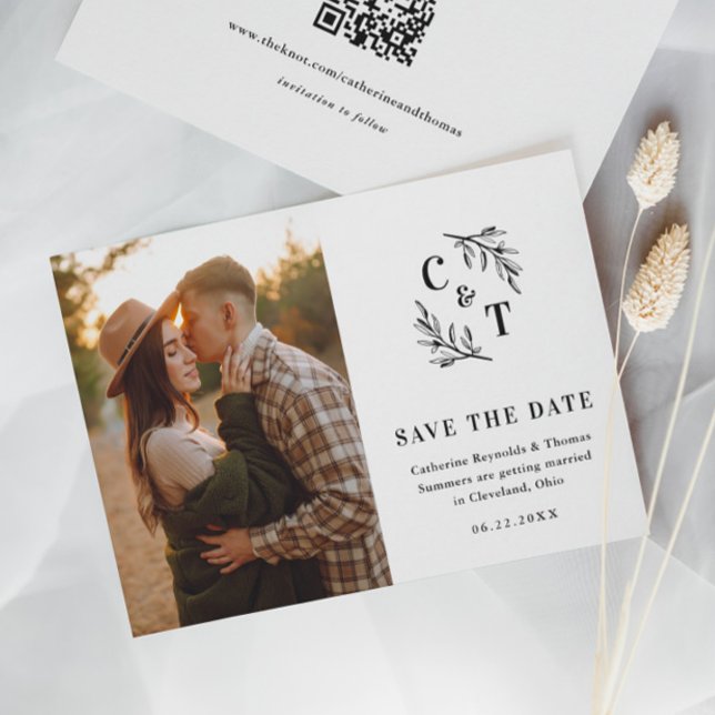 Save The Date Élégant Monogramme noir et blanc photo Mariage (Minimal Greenery Leaves Monogram Wedding Photo Save the Date with QR Code.)