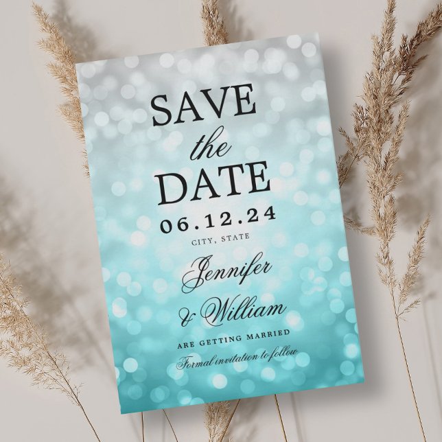 Save The Date Élégant Script Mariage Beach Bokeh Lumières (Elegant Script Wedding Beach Bokeh Lights Save The Date)