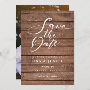 Save The Date Élégant Script Rustique Mariage photo en bois