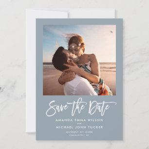 Save The Date Élégante photo bleu poussiéreux de script moderne 